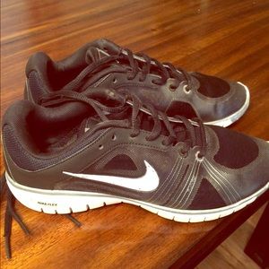 Nike Tennis shoes