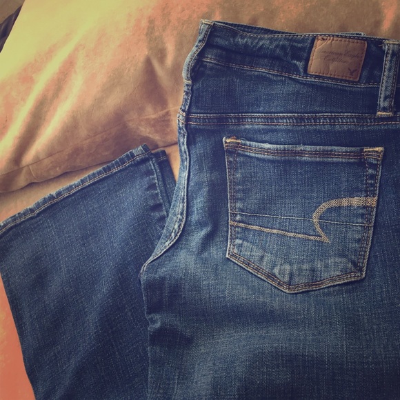 American Eagle skinny kick  jeans size 2