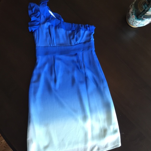 Gianni Bini summery light airy dress