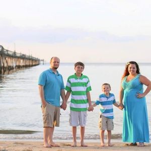 Meet your Posher, Sharon