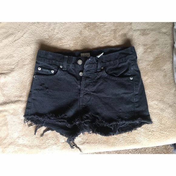 Vintage Calvin Klein Shorts - Picture 2 of 4