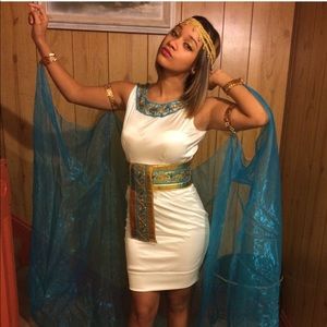 Cleopatra costume