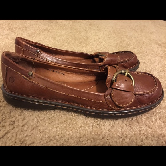 Born Women's Brown Loafers Size US 6
