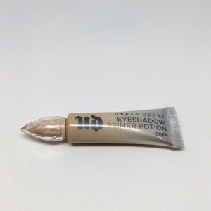 Urban Decay Eyeshadow Primer Potion in "Eden"