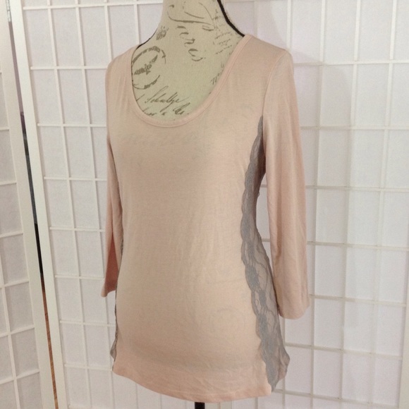 3/4 Sleeve Tee W/ Lace Sides