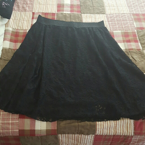 Black lace Lula Roe skirt "Lola"