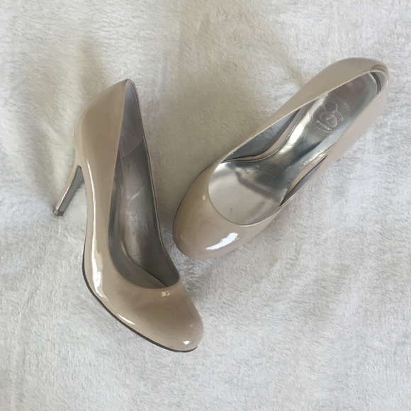 Jessica Simpson Patent Nude Pumps
