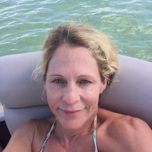 Meet your Posher, Charlotte