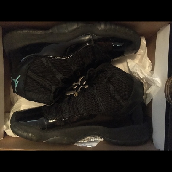 Jordan 11 "Gammas" - Picture 1 of 3