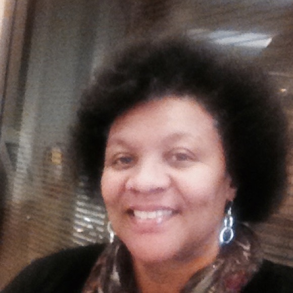 Meet your Posher, Carolyn