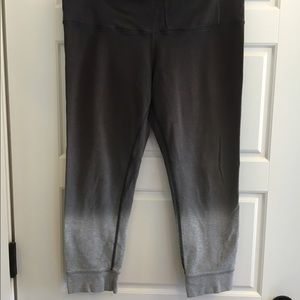 Lululemon ombré crops