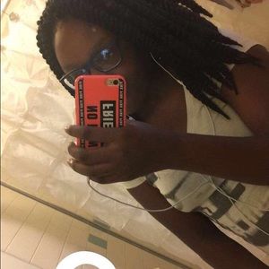 Meet your Posher, Paris