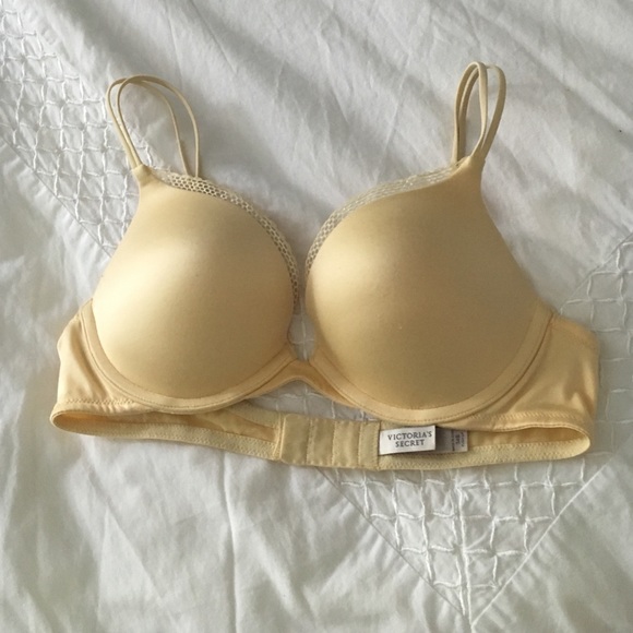 Victoria's Secret 34B Very Sexy Push up Bra