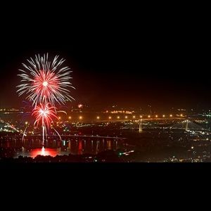 Meet your Posher, Amaris