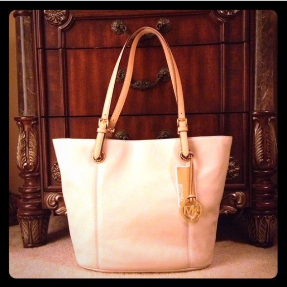 MICHAEL Michael Kors Jet Set Tote