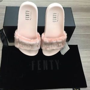 RihannaXPuma Faux Fur Slides in the color Shell