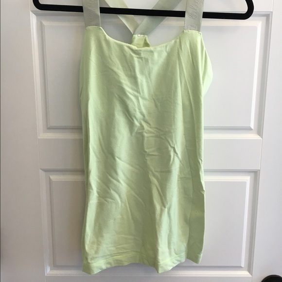 Lululemon tank