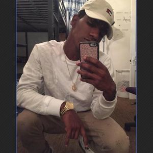 Meet your Posher, Julian