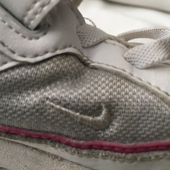 Little girls Nike sneakers - Picture 4 of 4