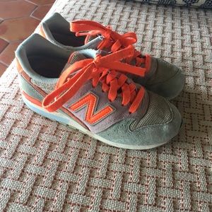 Girls new balance tennis shoes