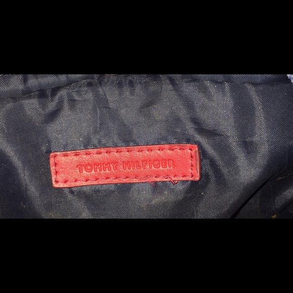 Tommy Hilfiger Crossbody bag - Picture 4 of 4