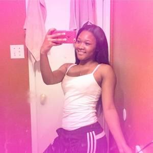 Meet your Posher, Charleisha