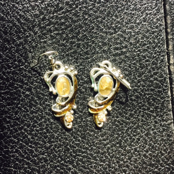 Hand draft Silver earring from Barcelona Spain