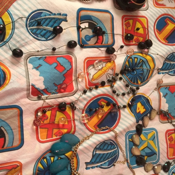 Jewelry bundle - Picture 3 of 4