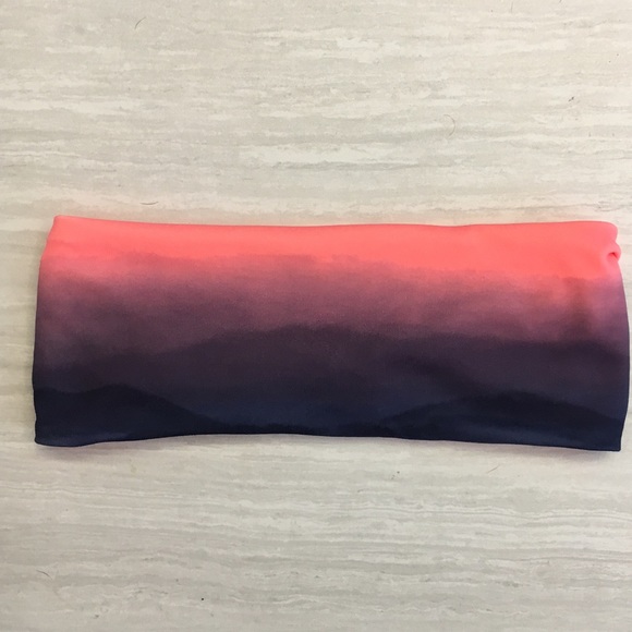 Reversible Lululemon headband