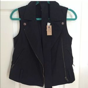 Madewell Tour Vest XS $138 Sold Out