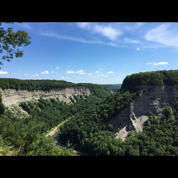 Meet your Posher, Vincent - Picture 1 of 1