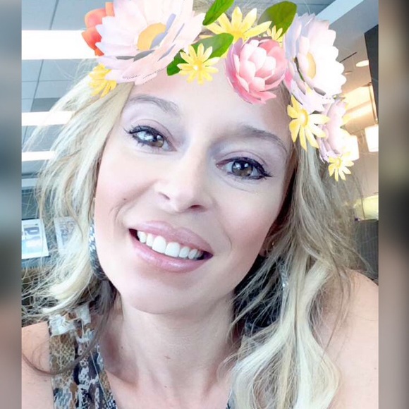 Meet your Posher, Kelly - Picture 3 of 6