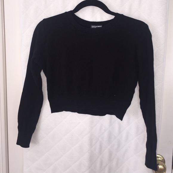 American Apparel long sleeved cropped black top