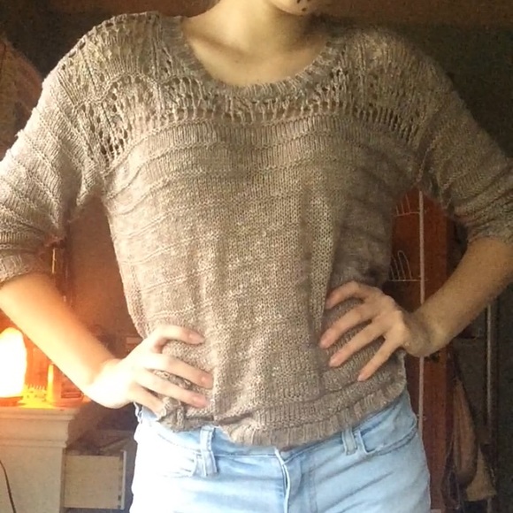 slouchy soft American Rag sweater!