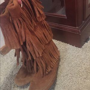 Minnetonka Mocassin size 5-6