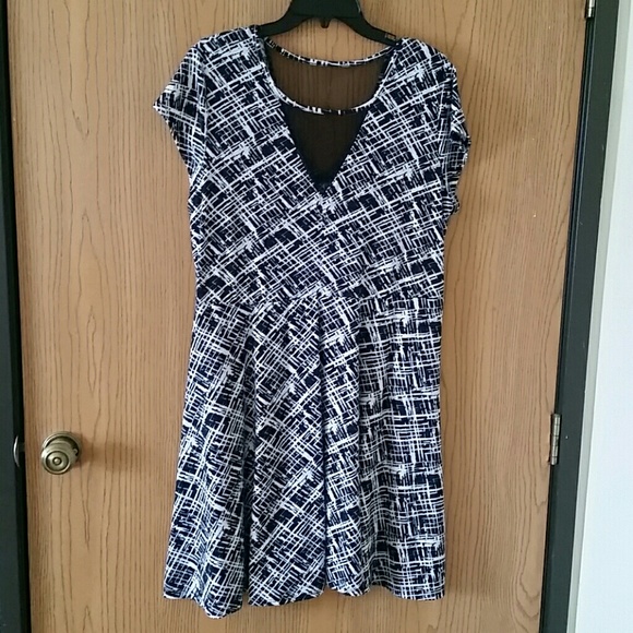 Black and white cotton dress