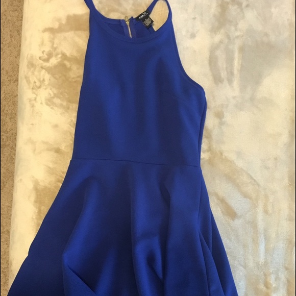 Colbalt blue dress 💙
