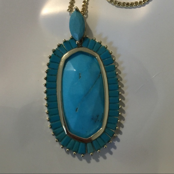 LUXE NECKLACE
