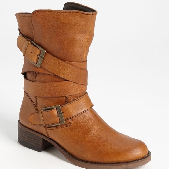Steve Madden Boots
