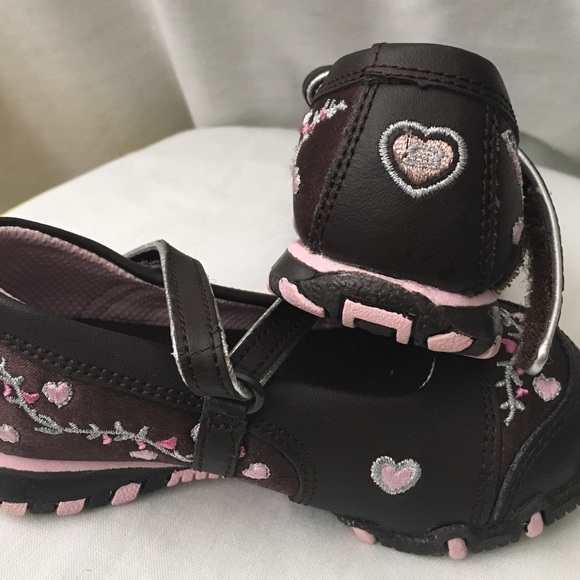Girls Skechers Mary Janes - Picture 4 of 4