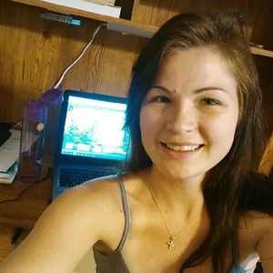 Meet your Posher, Bianca