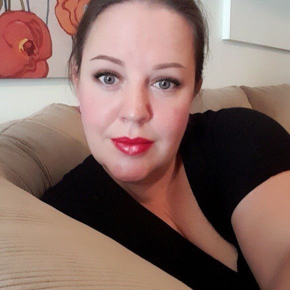 Meet your Posher, Jacqueline