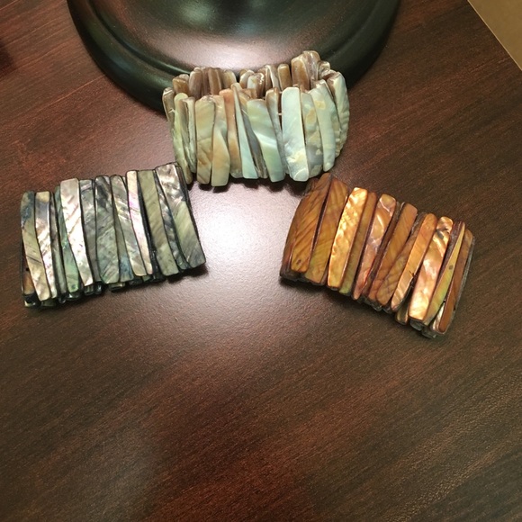 🌷 Shell Bracelets 💎 - Picture 2 of 2