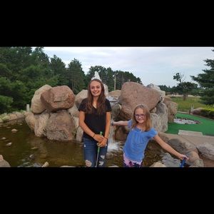 Meet your Posher, Julia