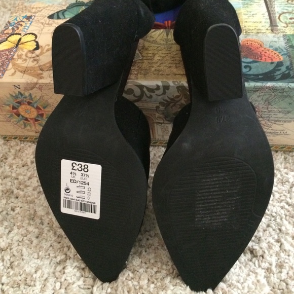 These made a Brexit to your closet 🇬🇧🎀 - Picture 4 of 4