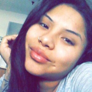 Meet your Posher, Mireya