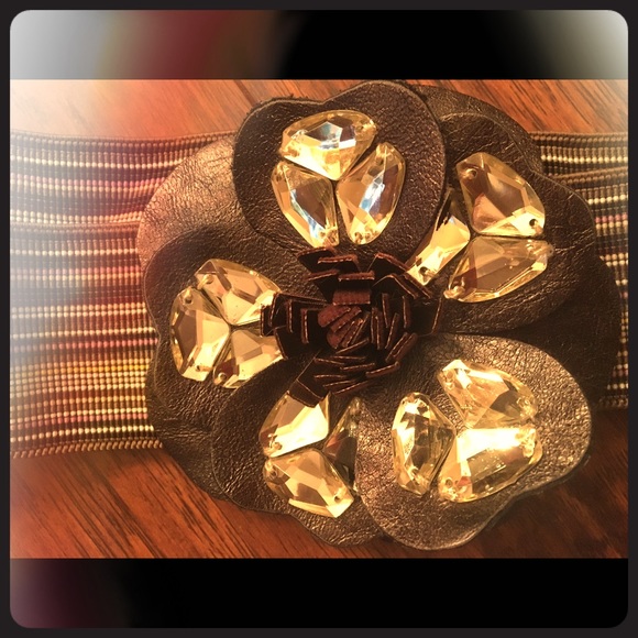 Loft Stretch and Clasp Belt with Jeweled Flower
