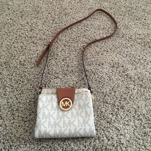 Michael Kors cross body