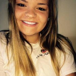 Meet your Posher, Molly elizabeth