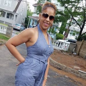 Meet your Posher, Lisa